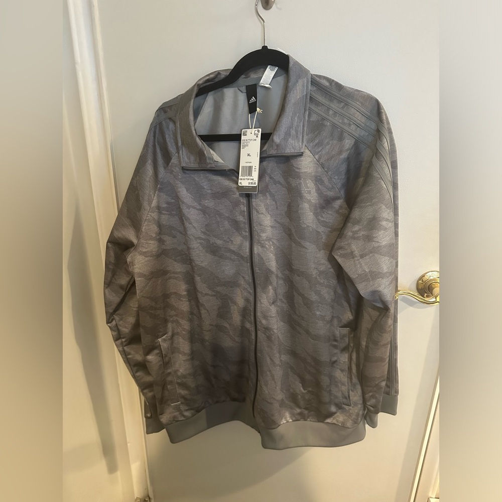 Men’s Adidas full zip jacket. Gray camo . Size XL